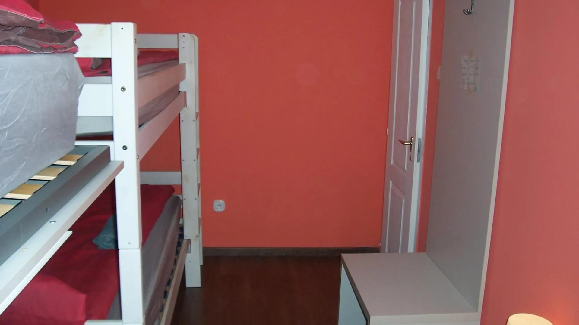 Проживание в семье Budapest Lookery Home